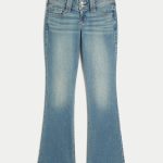 Low-Rise Light Wash Boot Jeans - medium
