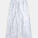 Baggy Sweatpants - light blue camo